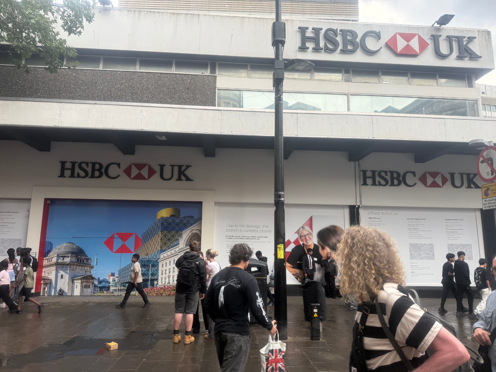 HSBC New Street Birmingham — Soot-contaminated specialist clean, full site clean up and refresh to bank premises